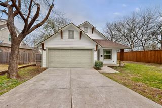 1306 Oak Street, Mckinney, TX 75069