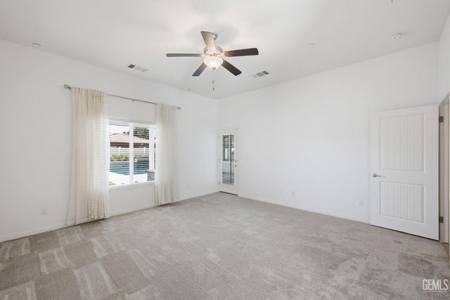12623 Stillbrook Drive, Bakersfield, CA 93311