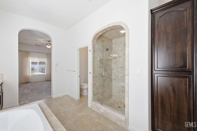 12623 Stillbrook Drive, Bakersfield, CA 93311