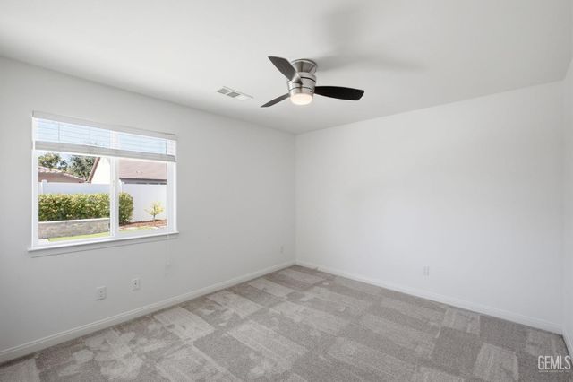 12623 Stillbrook Drive, Bakersfield, CA 93311