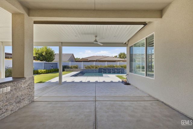 12623 Stillbrook Drive, Bakersfield, CA 93311
