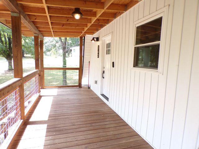 340 Grady Road, Etowah, TN 37331