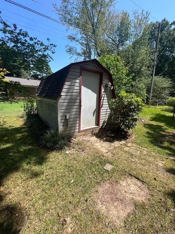 1207 Ray Road, Jacksonville, AR 72076