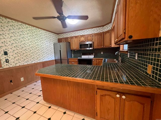 1207 Ray Road, Jacksonville, AR 72076