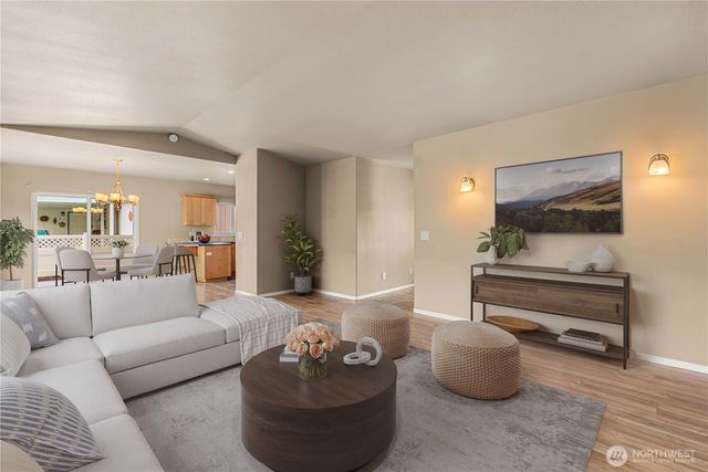 1240 Gallers Street, Wenatchee, WA 98801