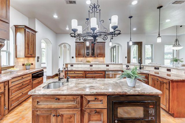 3807 Westerdale Drive, Fulshear, TX 77441
