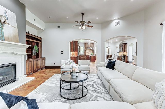 3807 Westerdale Drive, Fulshear, TX 77441