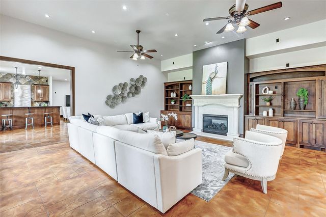 3807 Westerdale Drive, Fulshear, TX 77441