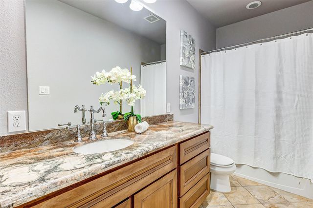 3807 Westerdale Drive, Fulshear, TX 77441