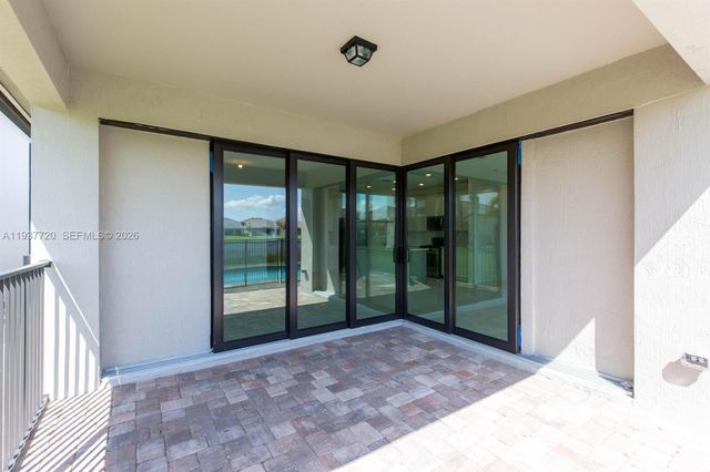 5026 Piaffe Dr, Lake Worth, FL 33467