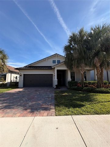 5026 Piaffe Dr, Lake Worth, FL 33467