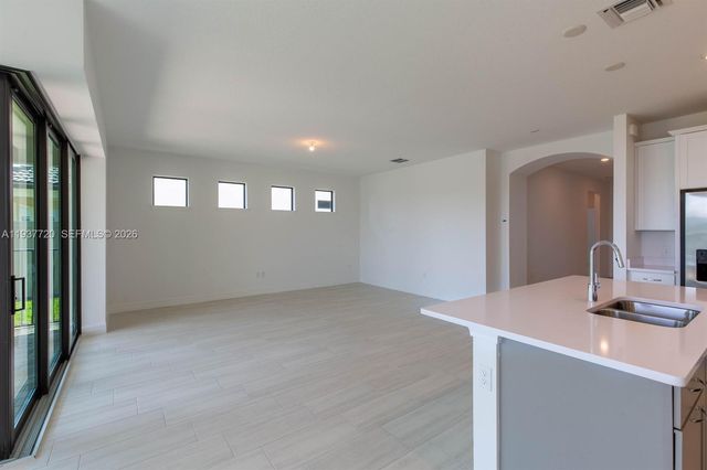 5026 Piaffe Dr, Lake Worth, FL 33467