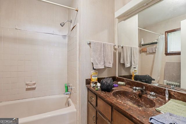 469 Overbrook Drive NW, Atlanta, GA 30318