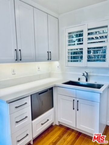 1256 DEVON Avenue, Los Angeles, CA 90024