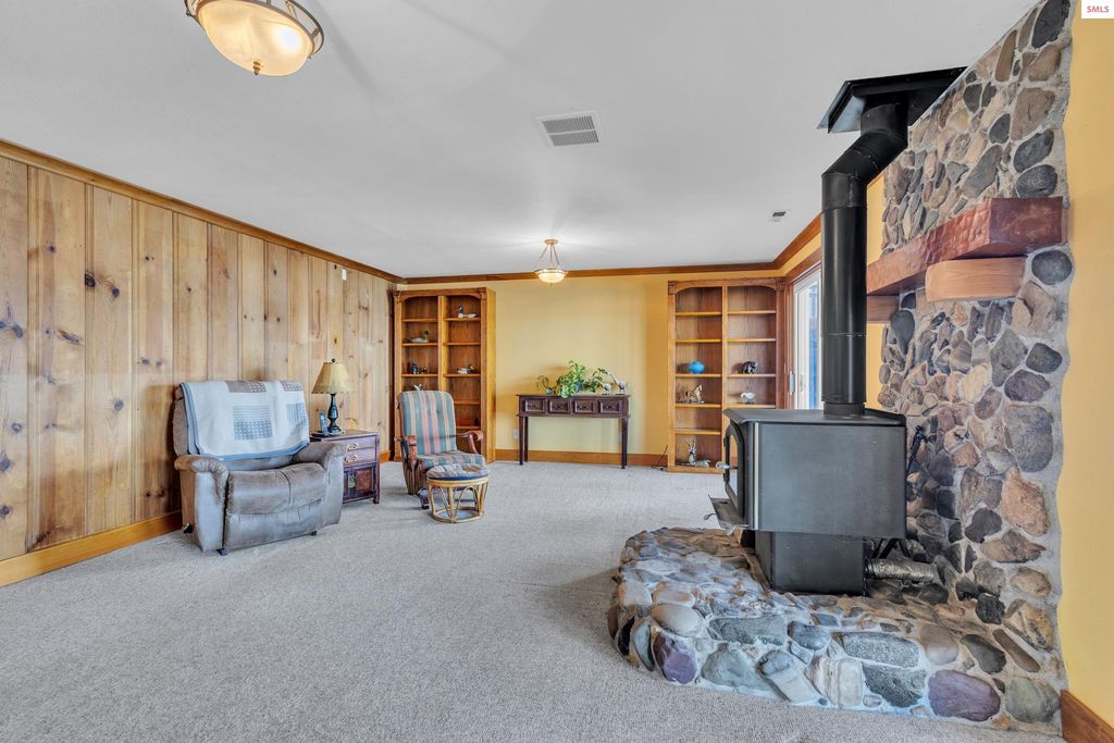 428 E Beachhouse Ln, Harrison, ID 83833 photo 31