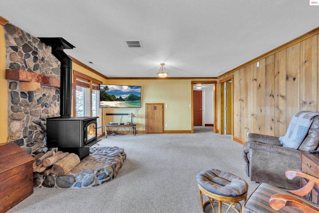 428 E Beachhouse Ln, Harrison, ID 83833 photo 32