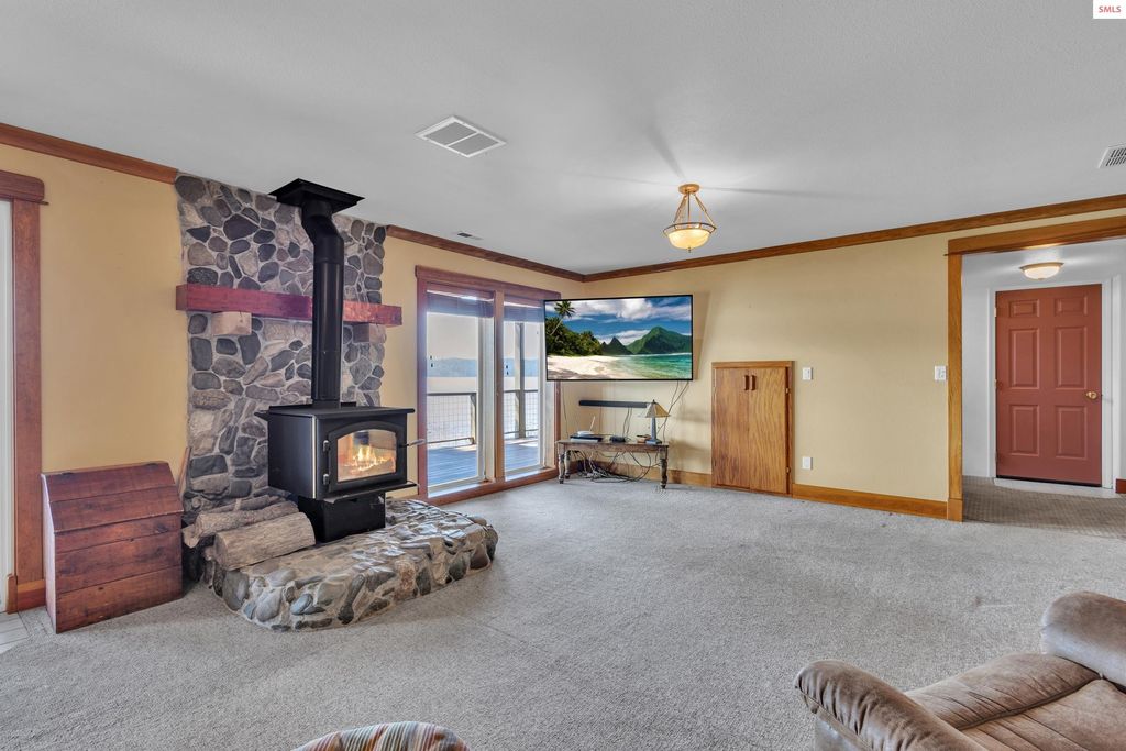 428 E Beachhouse Ln, Harrison, ID 83833 photo 34