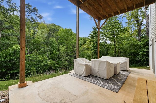 31 Kiswick Drive, Bella Vista, AR 72714