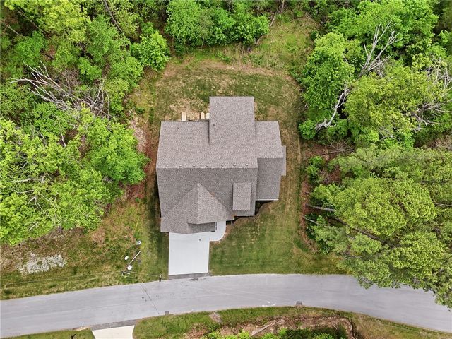 31 Kiswick Drive, Bella Vista, AR 72714