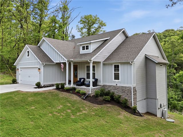 31 Kiswick Drive, Bella Vista, AR 72714