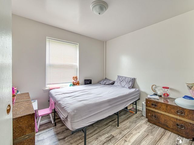 926 E Front Street, Monroe, MI 48161