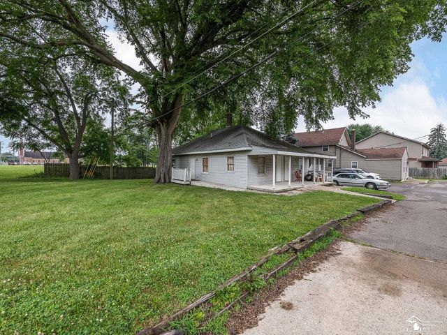 926 E Front Street, Monroe, MI 48161