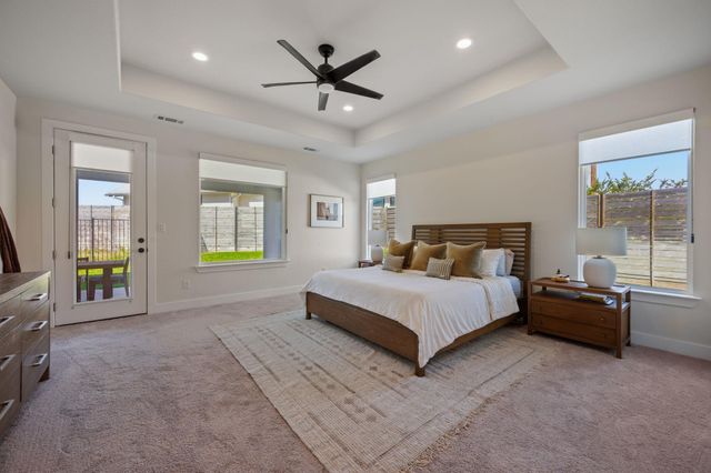 8604 Bar K Ranch RD, Lago Vista, TX 78645