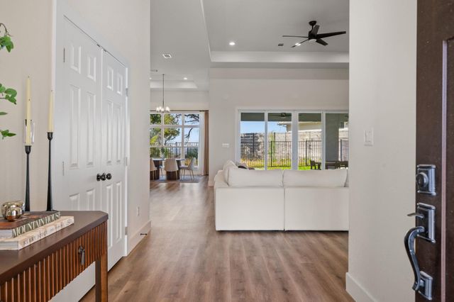 8604 Bar K Ranch RD, Lago Vista, TX 78645