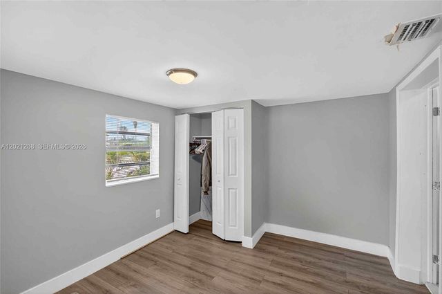 8224 NW 1st Pl, Miami, FL 33150