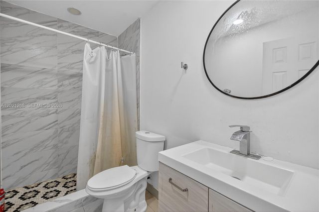 8224 NW 1st Pl, Miami, FL 33150