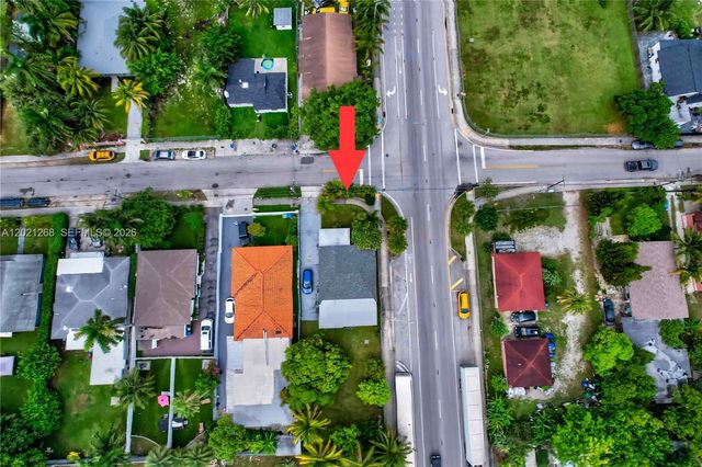 8224 NW 1st Pl, Miami, FL 33150