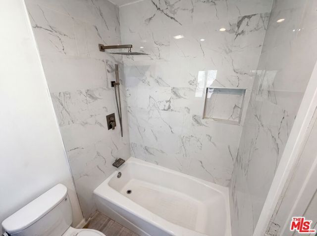1007 E Citrus Edge Street, Azusa, CA 91702