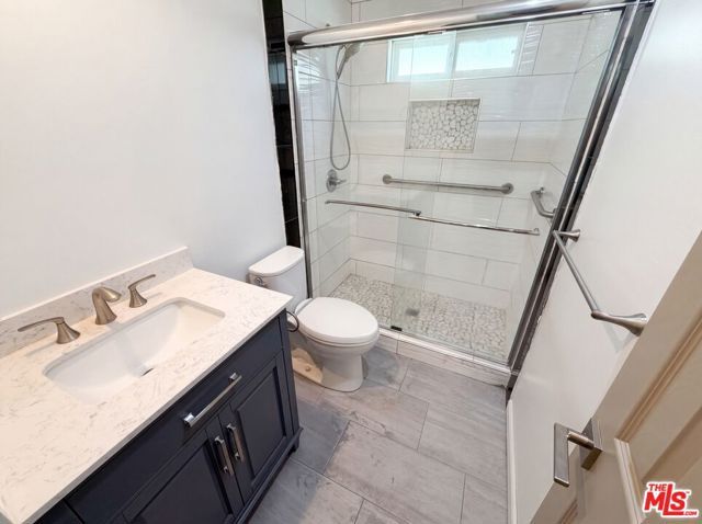 1007 E Citrus Edge Street, Azusa, CA 91702