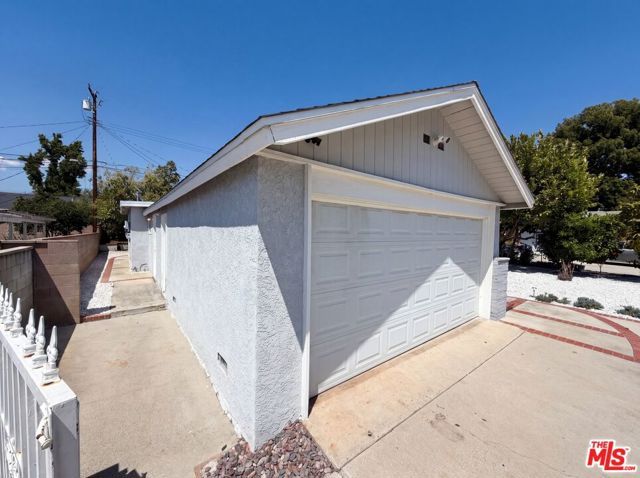 1007 E Citrus Edge Street, Azusa, CA 91702