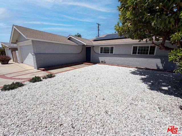 1007 E Citrus Edge Street, Azusa, CA 91702