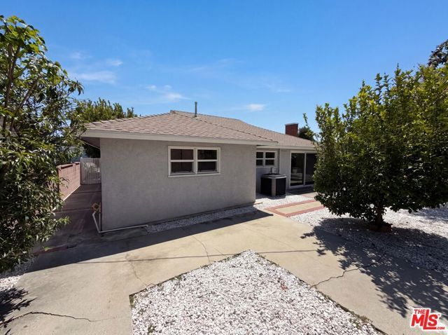 1007 E Citrus Edge Street, Azusa, CA 91702