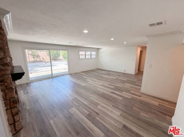 1007 E Citrus Edge Street, Azusa, CA 91702