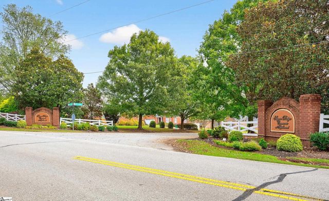 408 Cider Park Drive, Boiling Springs, SC 29316