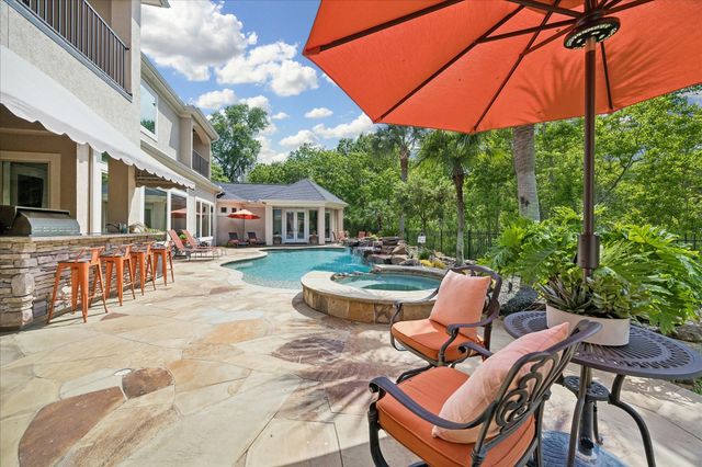 6218 Majestic Hill Drive, Kingwood, TX 77345