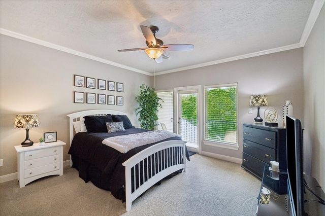 6218 Majestic Hill Drive, Kingwood, TX 77345