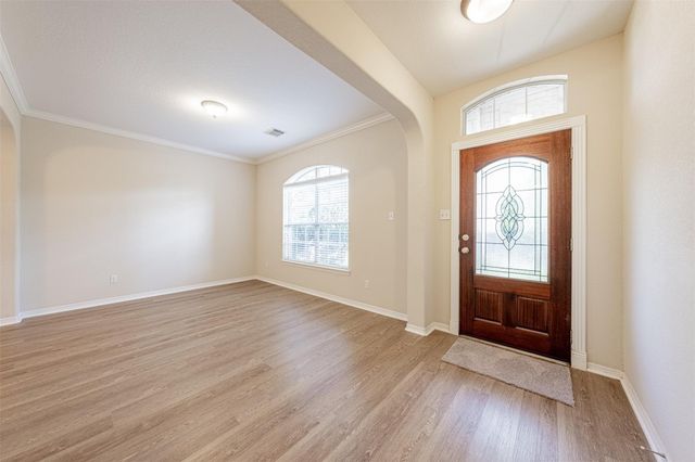 13727 Charterhouse Way, Sugar Land, TX 77498
