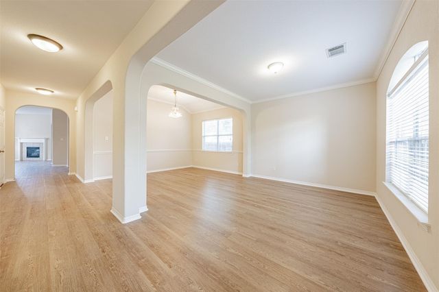 13727 Charterhouse Way, Sugar Land, TX 77498