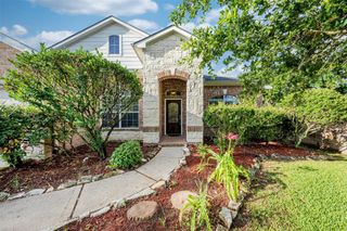 13727 Charterhouse Way, Sugar Land, TX 77498