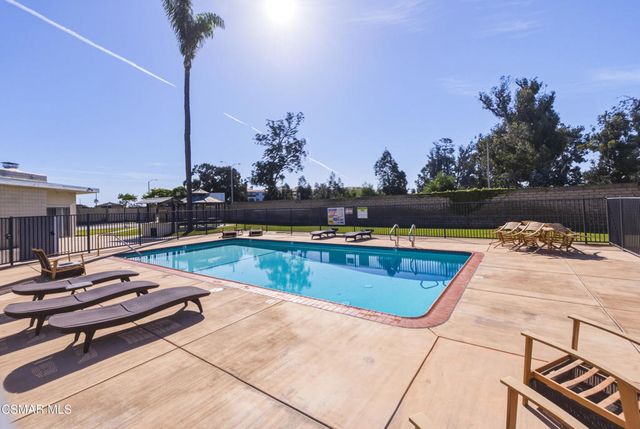 2167 Cardinal Avenue, Oxnard, CA 93033