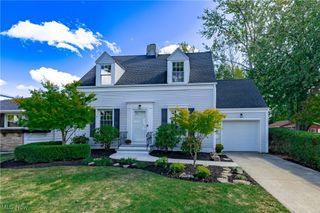 28812 Cresthaven Drive, Willowick, OH 44095