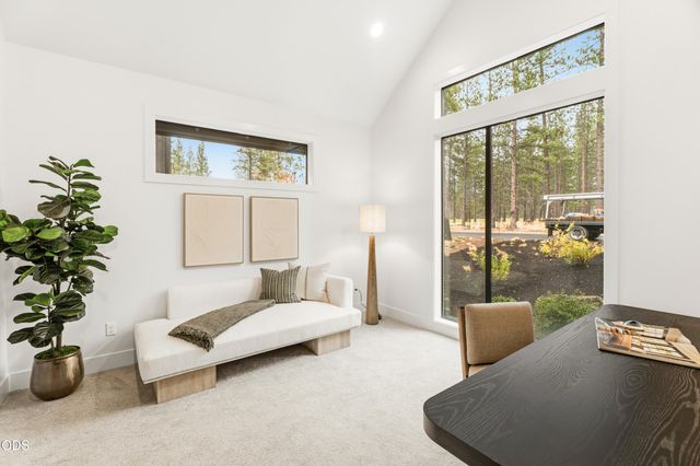 18231 Lava Springs Loop 510, Bend, OR 97707