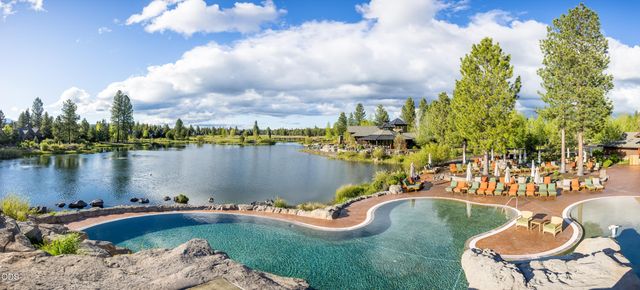 18231 Lava Springs Loop 510, Bend, OR 97707