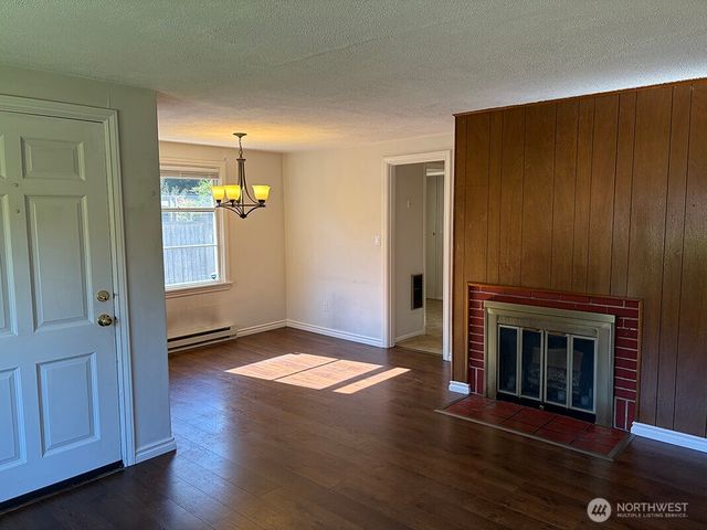 11225 Woodley Avenue S, Seattle, WA 98178
