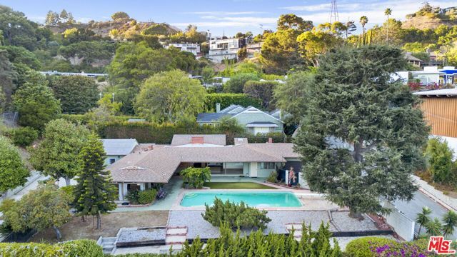 7230 Outpost Cove Drive, Los Angeles, CA 90068