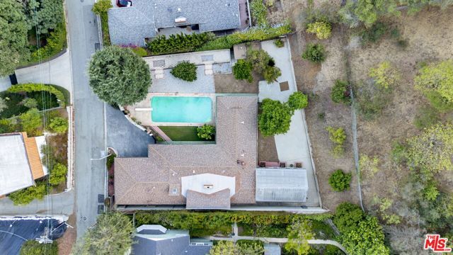 7230 Outpost Cove Drive, Los Angeles, CA 90068